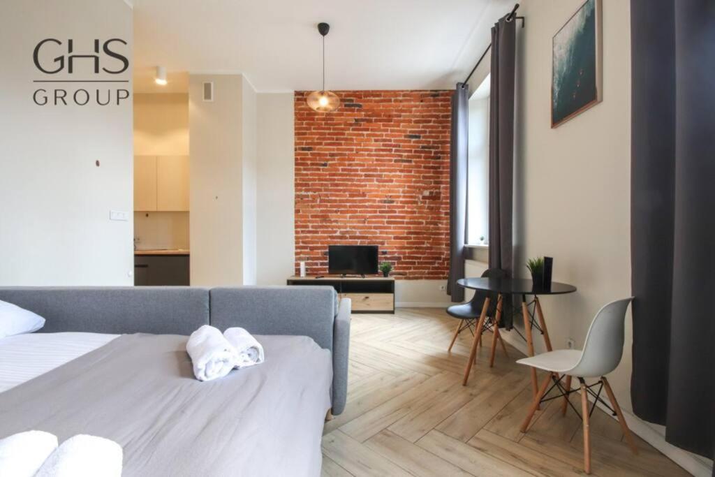 Piekny W Zabytkowej Kamienicy Appartement *